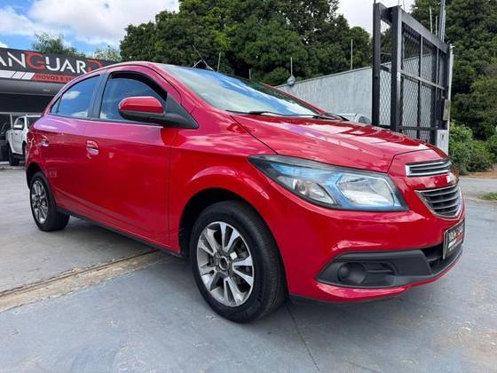 CHEVROLET ONIX 1.4 MPFI LT 8V FLEX 4P MANUAL
